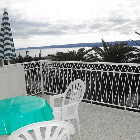 In With Sea View, Terrace, Air Conditioning, Wi-fi