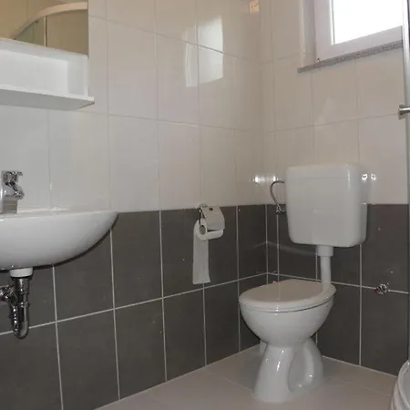 Apartment In With Sea View, Terrace, Air Conditioning, Wi-fi
